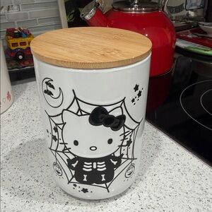 Hello Kitty Halloween 2023 Black & White Skeleton Kitty & Bats Ceramic Canister